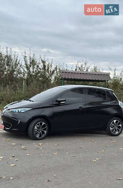 Хэтчбек Renault Zoe 2018 в 