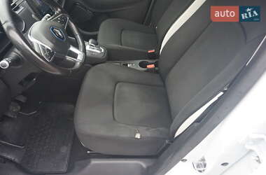 Хэтчбек Renault Zoe 2020 в 
