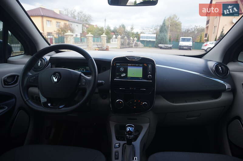 Хэтчбек Renault Zoe 2015 в Самборе