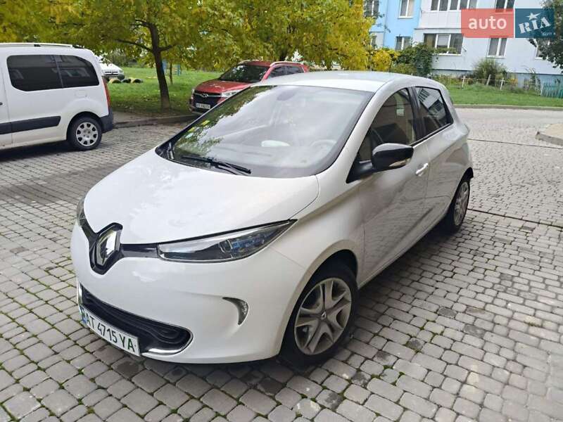 Хетчбек Renault Zoe 2017 в Надвірній фото 9 Хетчбек Renault Zoe 2017 в Надвірній