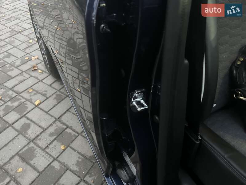 Хэтчбек Renault Zoe 2022 в Дубно