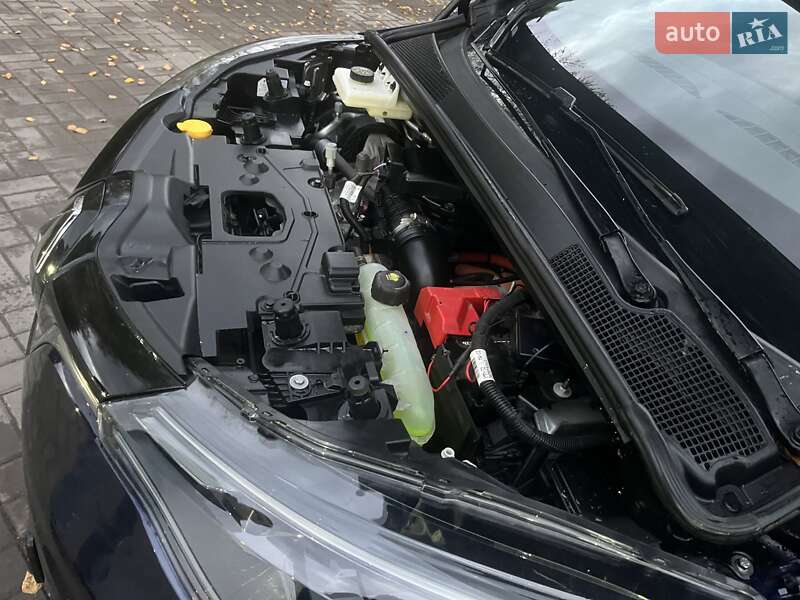 Хэтчбек Renault Zoe 2022 в Дубно