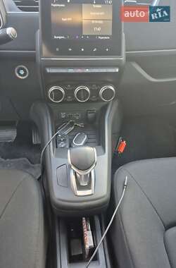Хэтчбек Renault Zoe 2020 в 