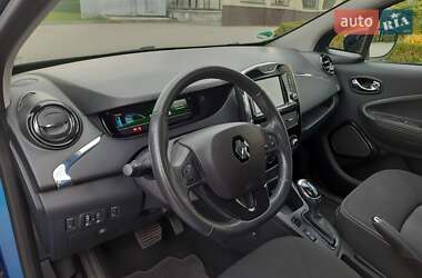 Хэтчбек Renault Zoe 2018 в 