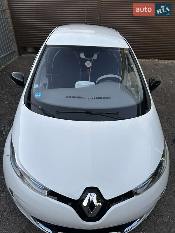 Хэтчбек Renault Zoe 2014 в Полтаве фото 4 Хэтчбек Renault Zoe 2014 в Полтаве