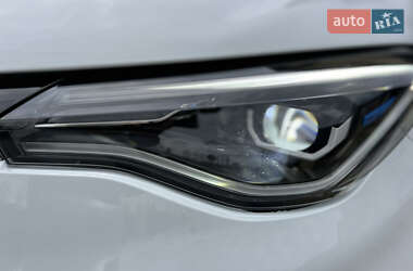 Хэтчбек Renault Zoe 2021 в 