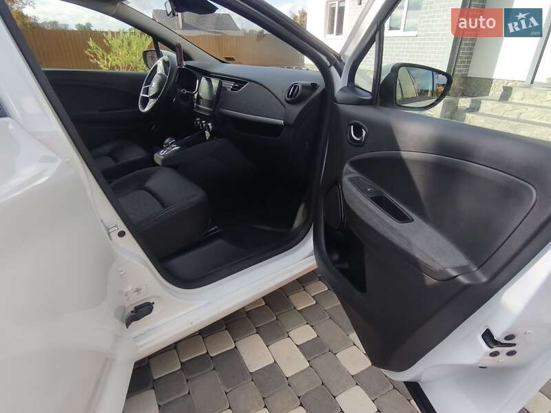 Хэтчбек Renault Zoe 2020 в Полтаве фото 13 Хэтчбек Renault Zoe 2020 в Полтаве