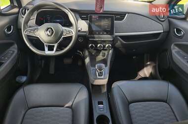Хетчбек Renault Zoe 2020 в  фото 24 Хетчбек Renault Zoe 2020 в