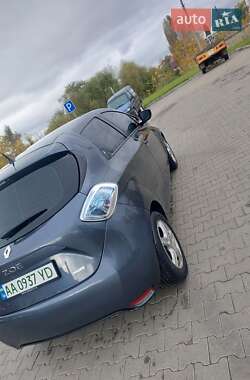 Хэтчбек Renault Zoe 2018 в 