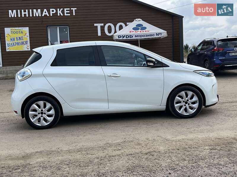 Хэтчбек Renault Zoe 2014 в Ровно фото 10 Хэтчбек Renault Zoe 2014 в Ровно