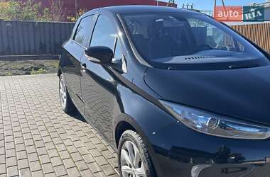 Хетчбек Renault Zoe 2014 в 
