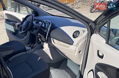 Хетчбек Renault Zoe 2014 в 