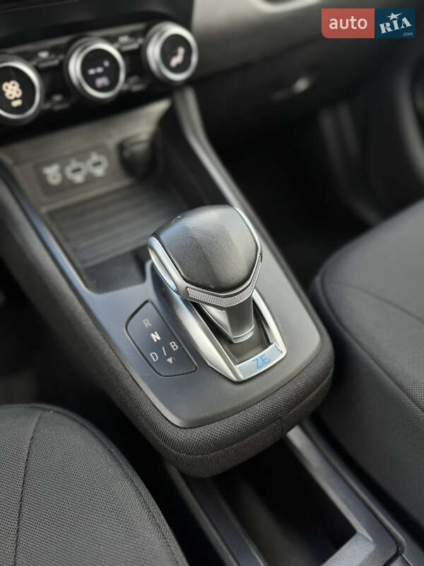 Хэтчбек Renault Zoe 2020 в Городке фото 50 Хэтчбек Renault Zoe 2020 в Городке