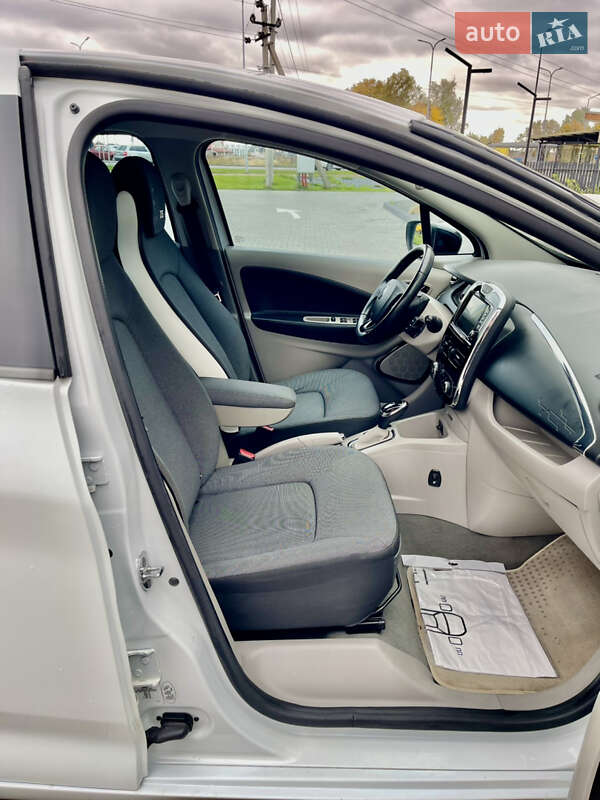 Хэтчбек Renault Zoe 2015 в Луцке фото 18 Хэтчбек Renault Zoe 2015 в Луцке