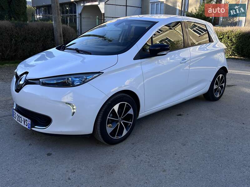 Хетчбек Renault Zoe 2017 в Чернівцях