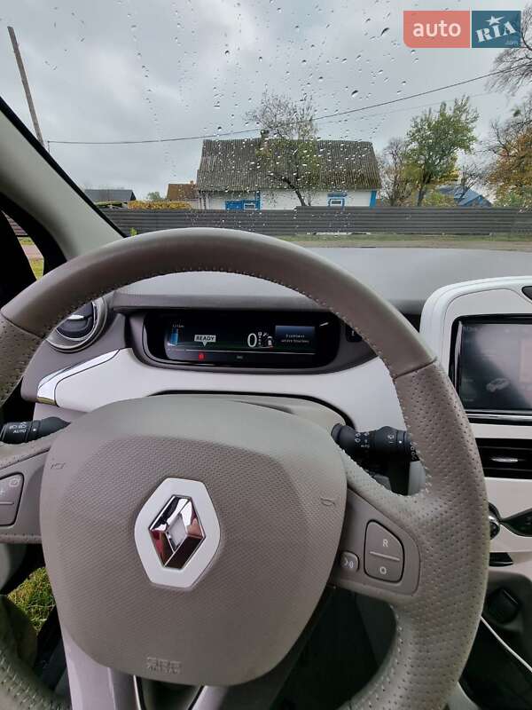 Хетчбек Renault Zoe 2017 в Рокитному