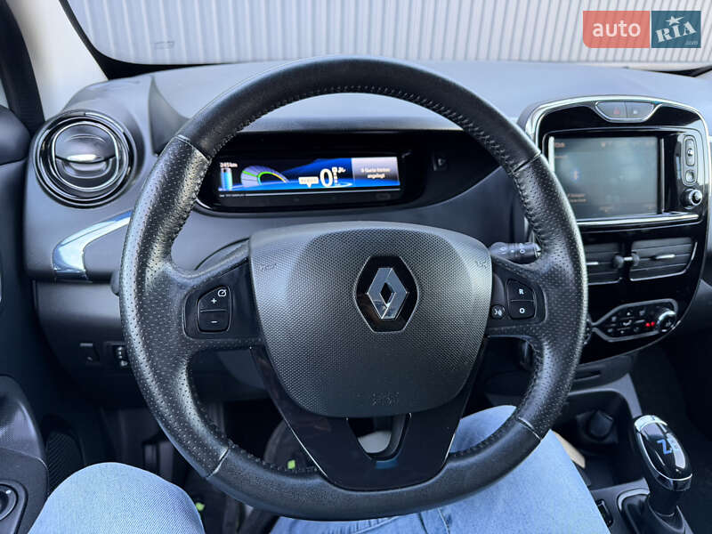 Хэтчбек Renault Zoe 2017 в Дубно фото 26 Хэтчбек Renault Zoe 2017 в Дубно