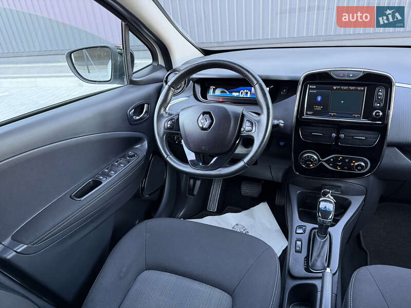 Хэтчбек Renault Zoe 2017 в Дубно фото 50 Хэтчбек Renault Zoe 2017 в Дубно