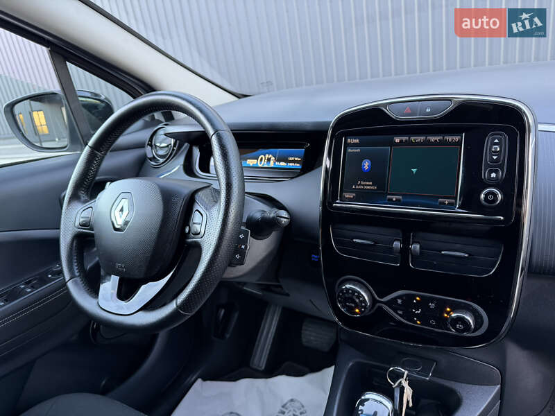 Хэтчбек Renault Zoe 2017 в Дубно фото 57 Хэтчбек Renault Zoe 2017 в Дубно