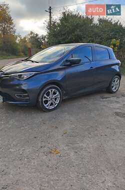 Хэтчбек Renault Zoe 2019 в 