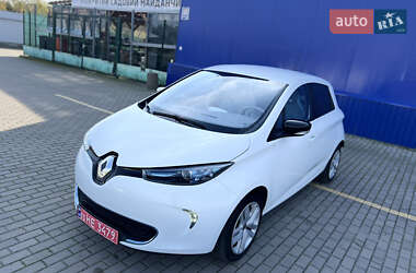 Хетчбек Renault Zoe 2014 в  фото 19 Хетчбек Renault Zoe 2014 в