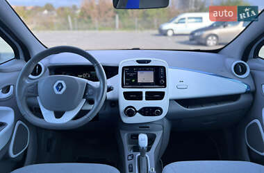 Хетчбек Renault Zoe 2014 в  фото 23 Хетчбек Renault Zoe 2014 в