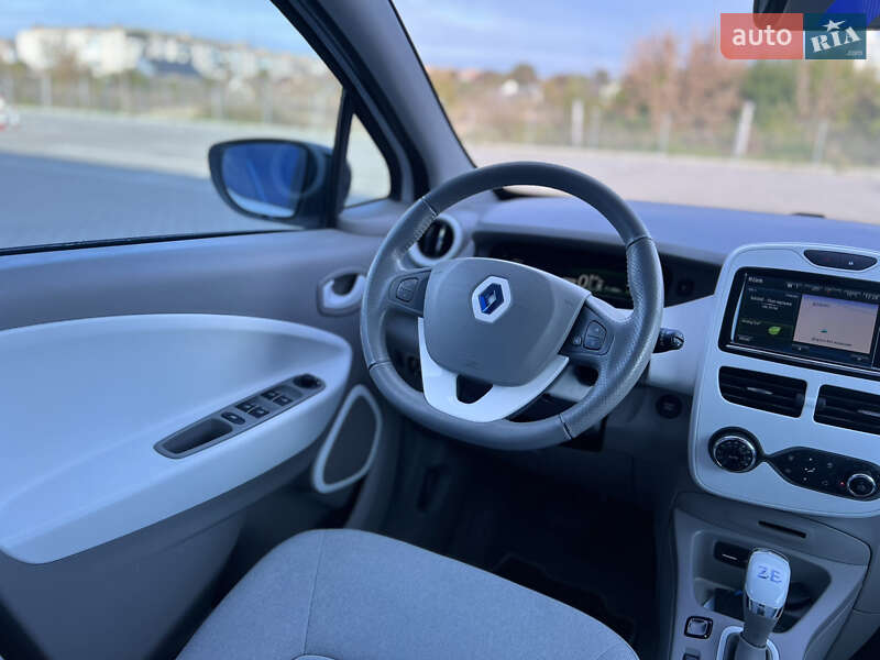 Хэтчбек Renault Zoe 2014 в Дубно фото 25 Хэтчбек Renault Zoe 2014 в Дубно
