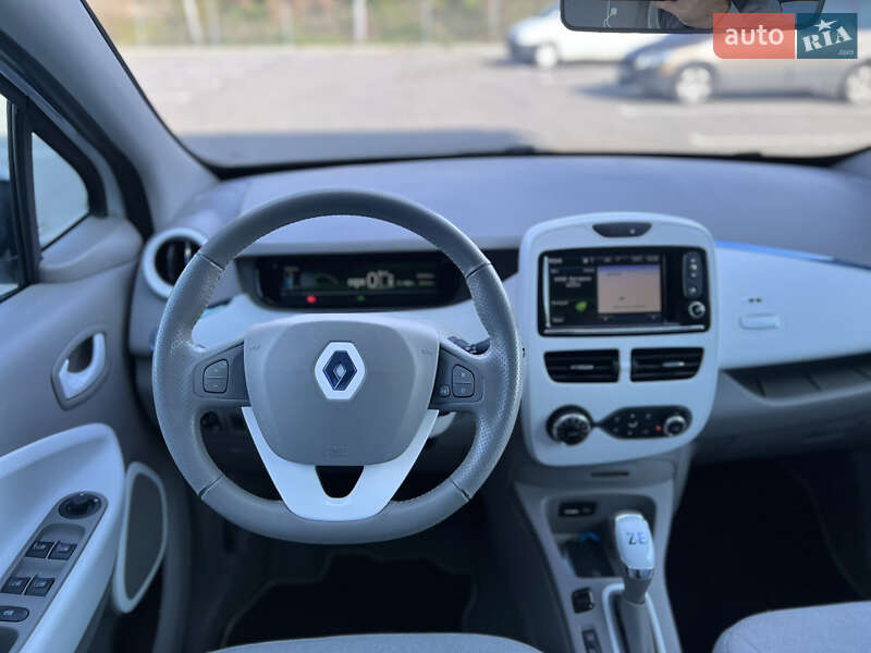Хэтчбек Renault Zoe 2014 в Дубно фото 28 Хэтчбек Renault Zoe 2014 в Дубно