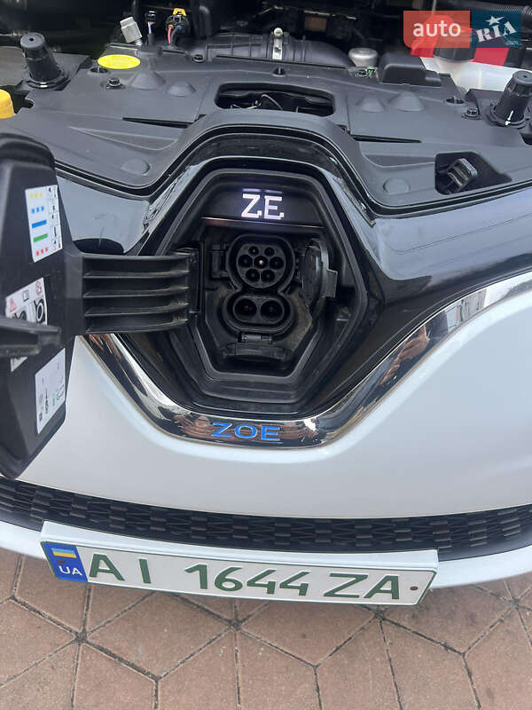 Хетчбек Renault Zoe 2020 в Києві фото 2 Хетчбек Renault Zoe 2020 в Києві