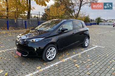 Хэтчбек Renault Zoe 2019 в 