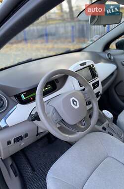 Хэтчбек Renault Zoe 2019 в 