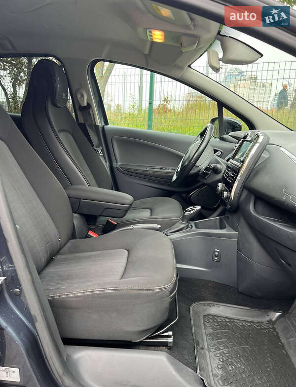 Хэтчбек Renault Zoe 2018 в Киеве