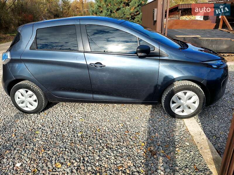 Хетчбек Renault Zoe 2017 в Львові