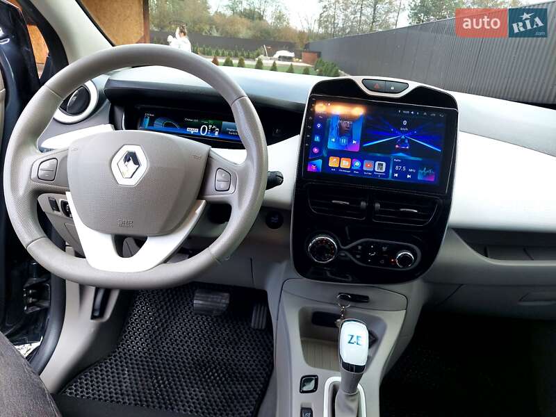 Хетчбек Renault Zoe 2017 в Львові