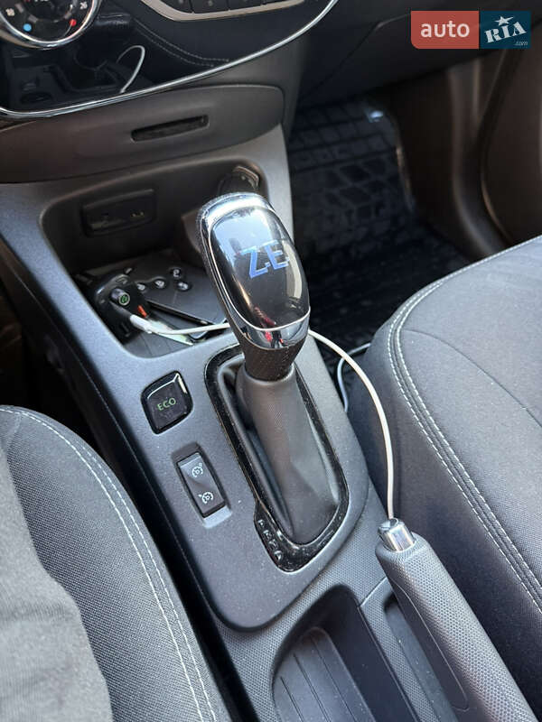 Хетчбек Renault Zoe 2019 в Львові фото 9 Хетчбек Renault Zoe 2019 в Львові