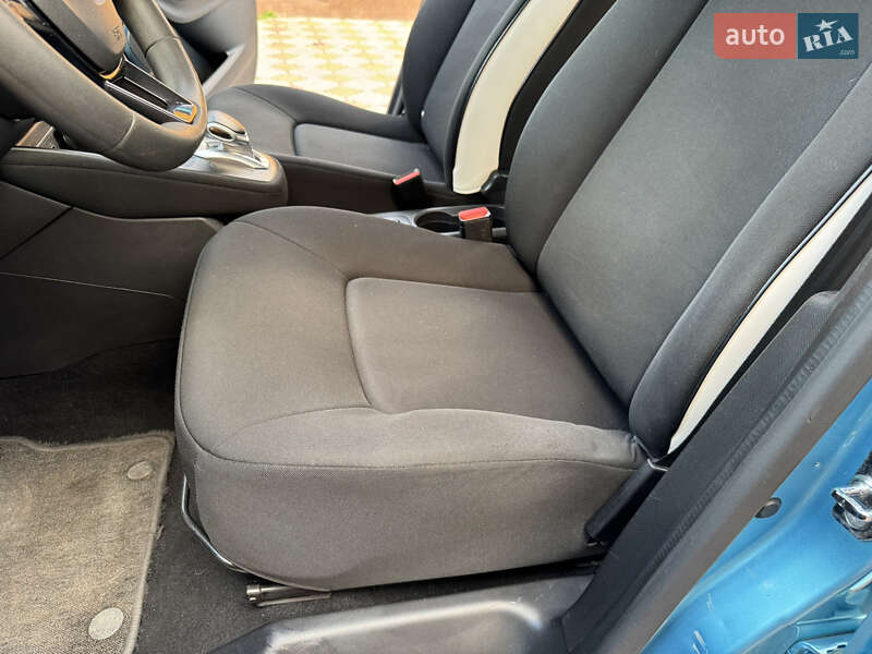 Хетчбек Renault Zoe 2020 в Рівному фото 27 Хетчбек Renault Zoe 2020 в Рівному