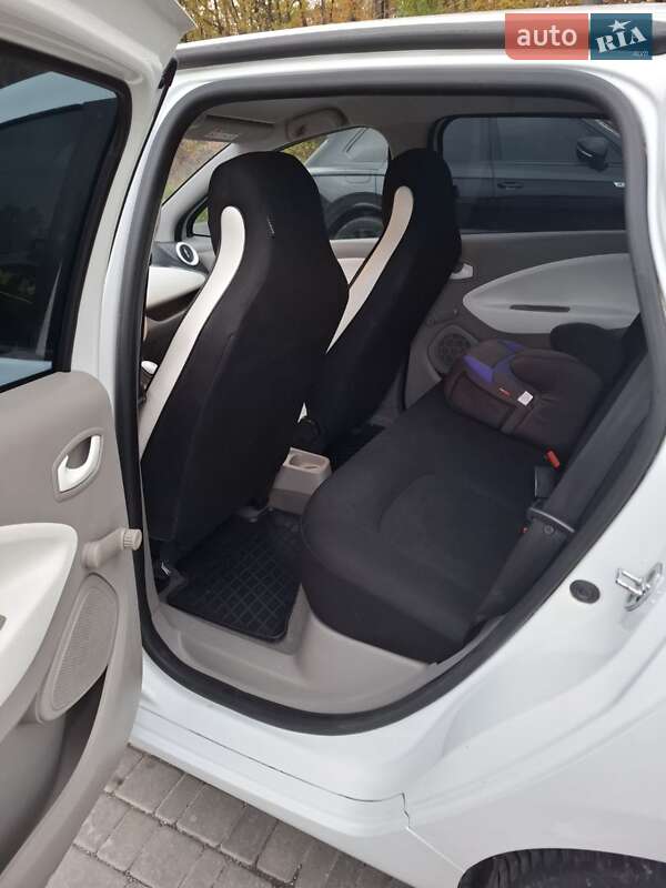 Хэтчбек Renault Zoe 2015 в Виннице фото 3 Хэтчбек Renault Zoe 2015 в Виннице