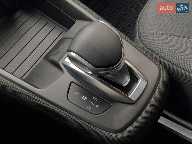 Хетчбек Renault Zoe 2020 в Бердичеві фото 49 Хетчбек Renault Zoe 2020 в Бердичеві