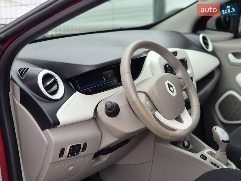 Хетчбек Renault Zoe 2018 в Бердичеві фото 24 Хетчбек Renault Zoe 2018 в Бердичеві