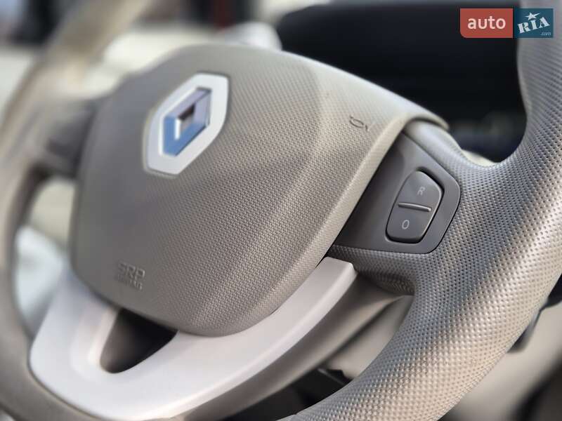 Хетчбек Renault Zoe 2018 в Бердичеві фото 34 Хетчбек Renault Zoe 2018 в Бердичеві