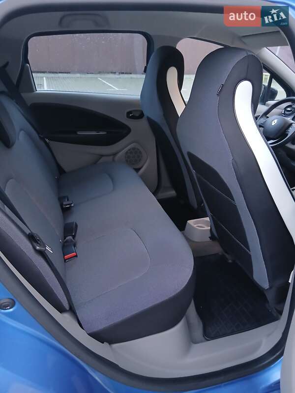 Хэтчбек Renault Zoe 2016 в Черкассах