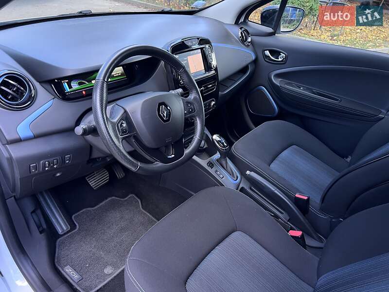 Хетчбек Renault Zoe 2017 в Чернівцях фото 6 Хетчбек Renault Zoe 2017 в Чернівцях