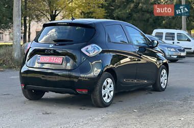 Хетчбек Renault Zoe 2015 в  фото 10 Хетчбек Renault Zoe 2015 в