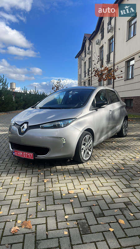 Хетчбек Renault Zoe 2015 в Золочеві