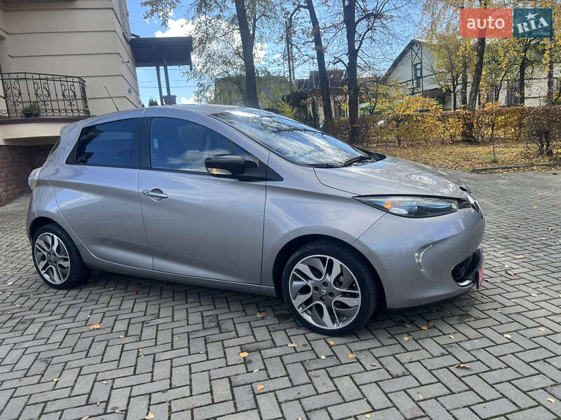 Хетчбек Renault Zoe 2015 в Золочеві