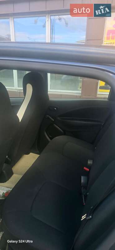 Хетчбек Renault Zoe 2021 в Івано-Франківську