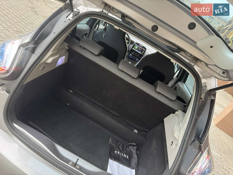 Хэтчбек Renault Zoe 2015 в Хмельницком