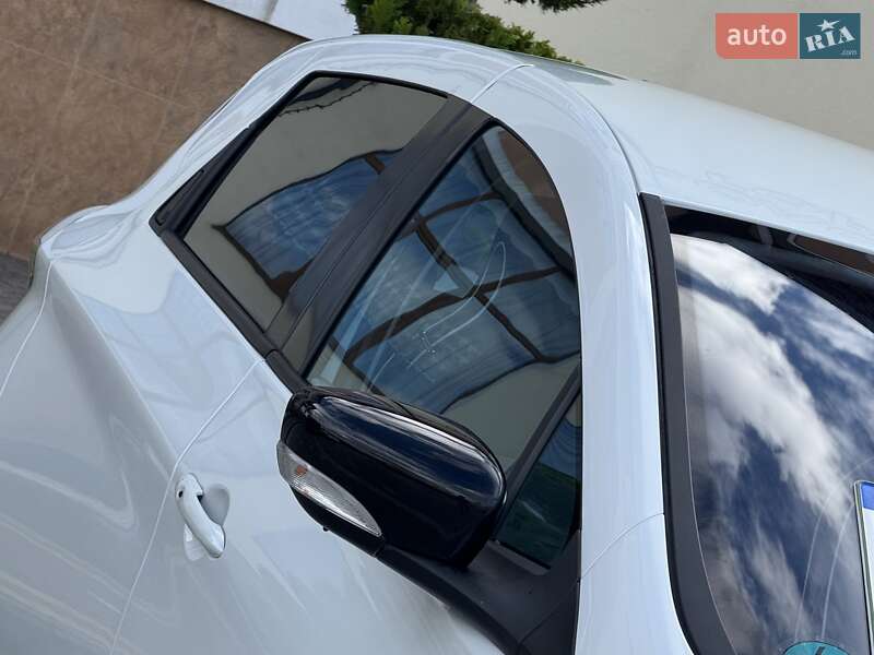 Хетчбек Renault Zoe 2013 в Дрогобичі