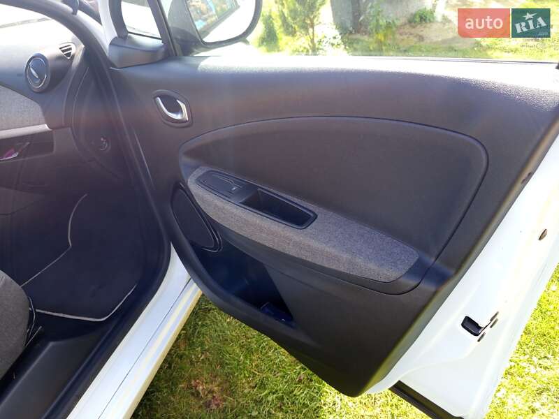 Хэтчбек Renault Zoe 2020 в Ходорове