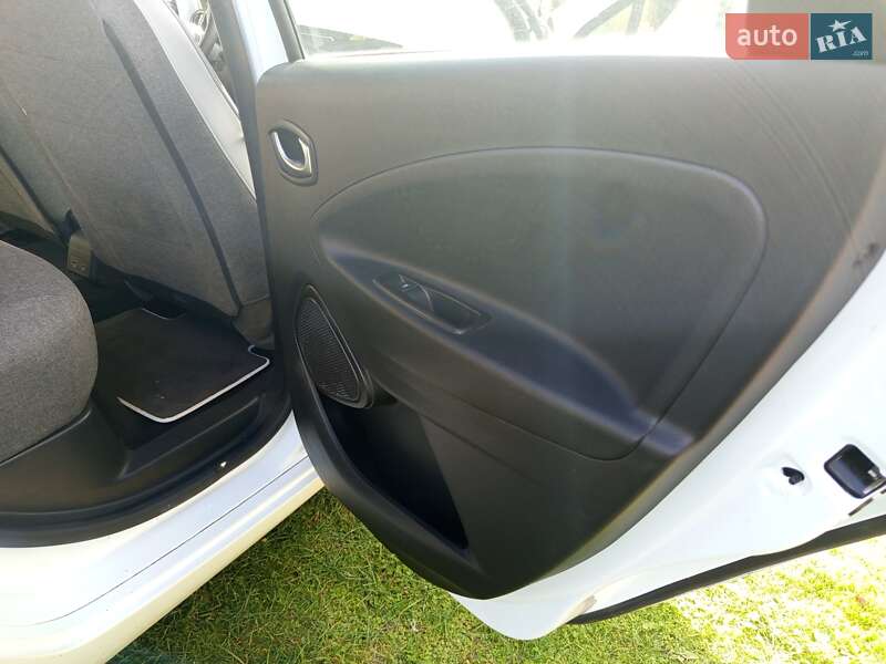 Хэтчбек Renault Zoe 2020 в Ходорове